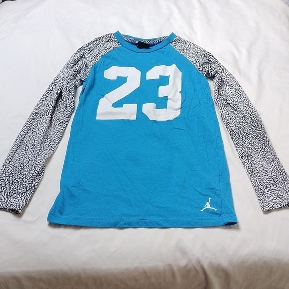 Michael Jordan #23 boys large sized youth long sleeved t shirt - Picture 1 of 12